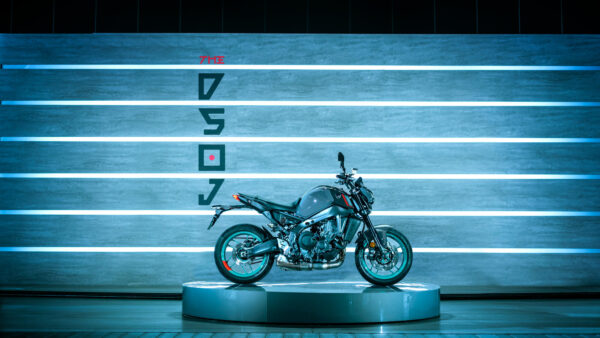 Yamaha MT-09 motorcykel 2023