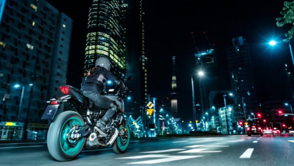 Yamaha MT-09 motorcykel 2023